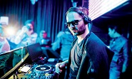 QMobile brings Edward Maya to its sound stage.