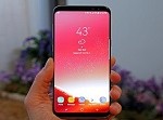 Samsung finally releases the update to fix the S8 red-tint display issue